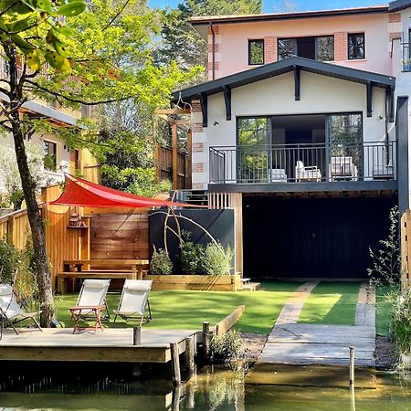 Villa Du Canal - Ponton Pour Bateau La Teste-de-Buch Exteriör bild
